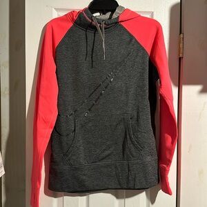 Nike therma-fit sweatshirt